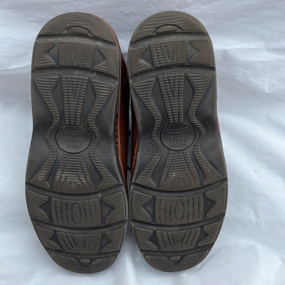 EUC Sz 11M Nunn Bush brown leather shoes